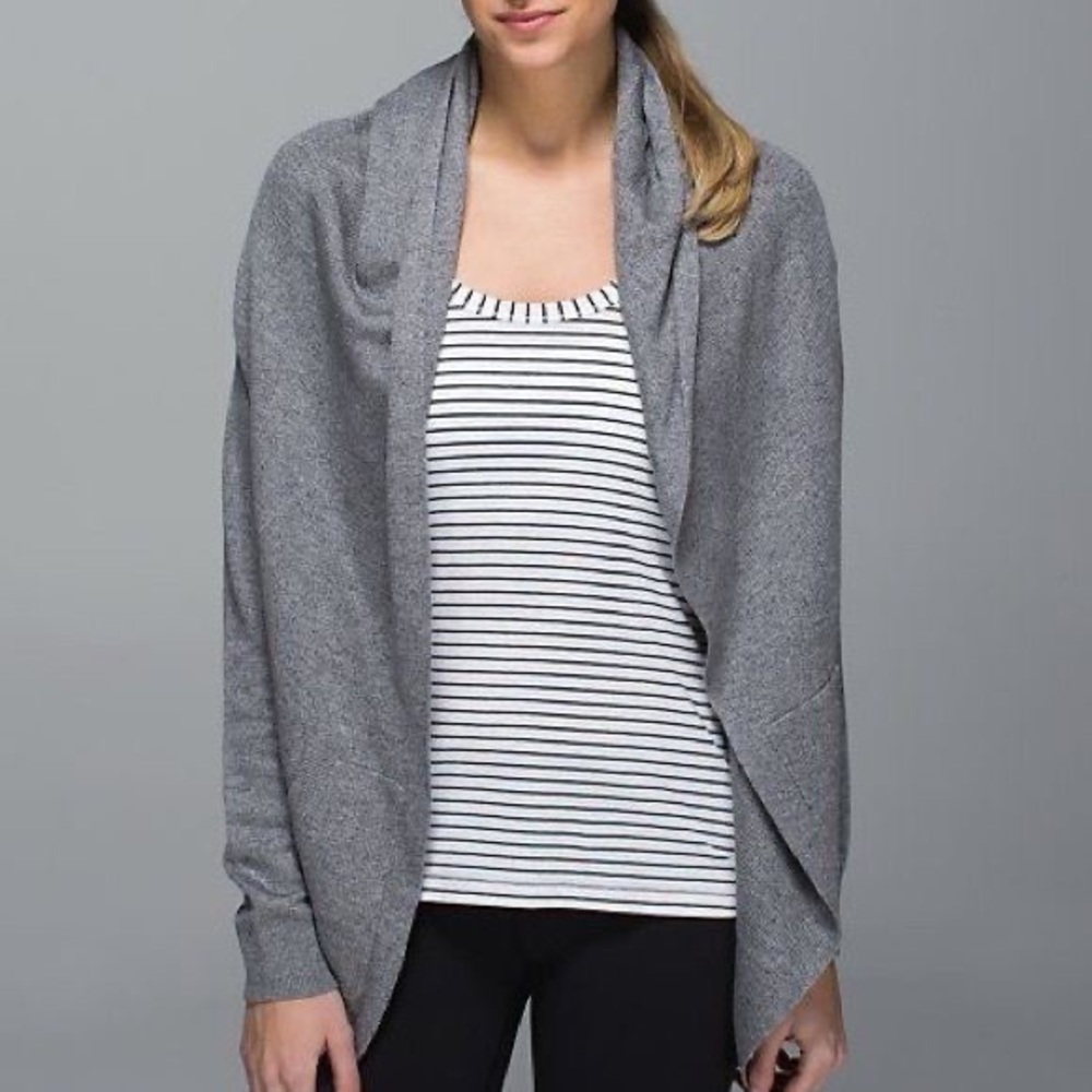 Lululemon Cabin Yogi Wrap Size 6